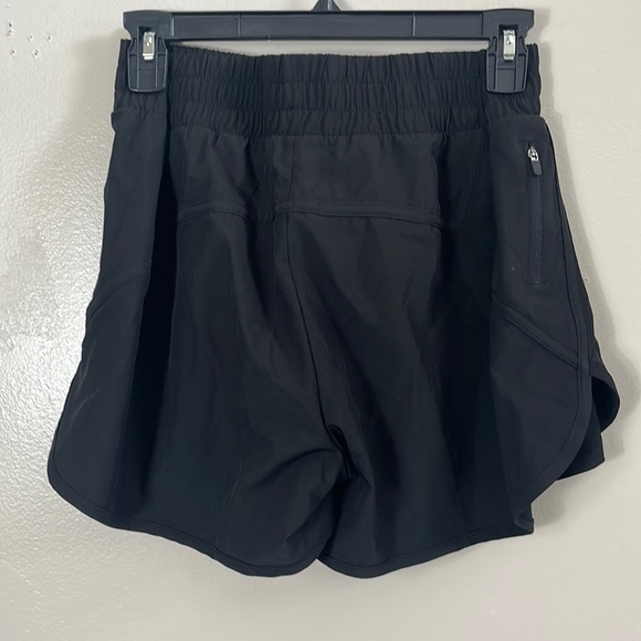 Athletic Works Women’s Black Athletic Shorts with 2 side zip up pockets Size M - Picture 2 of 8